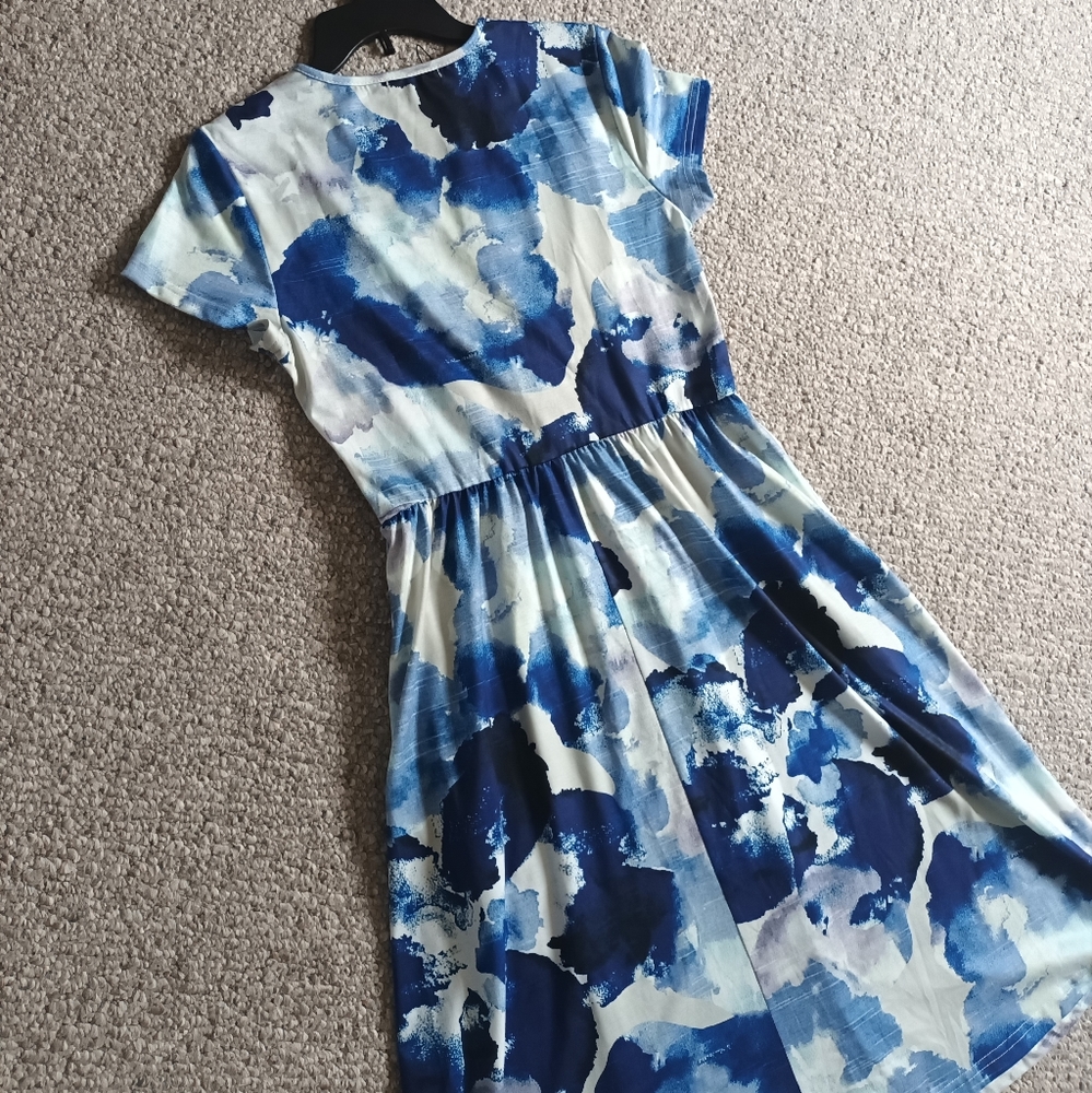 New Ouges Summer Short Sleeve V-Neck Floral Midi … - image 6